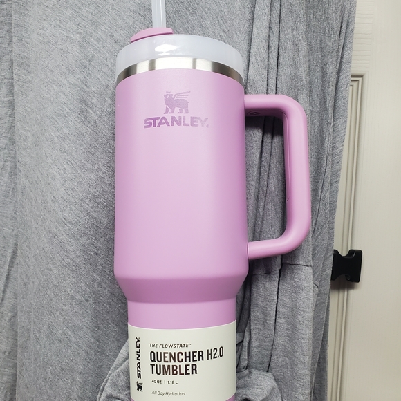 Stanley Pink Quencher H2.0 Tumbler - Picture 1 of 5